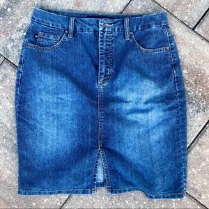 Bandolino Blu denim pencil skirt with rear pockets